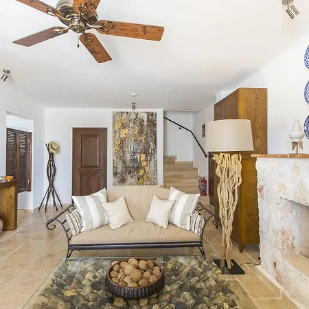 Stone House - %90 Muhafazakar וילה קלקן
