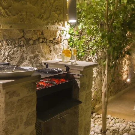 Stone House - %90 Muhafazakar וילה קלקן