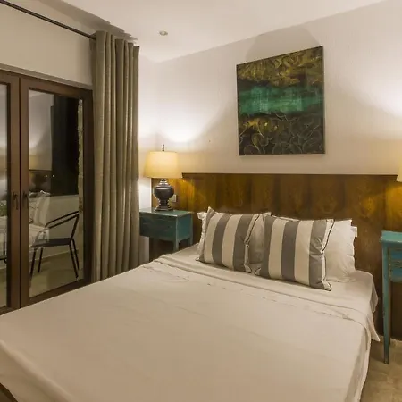 Stone House - %90 Muhafazakar