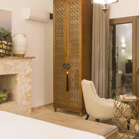 Stone House - %90 Muhafazakar *